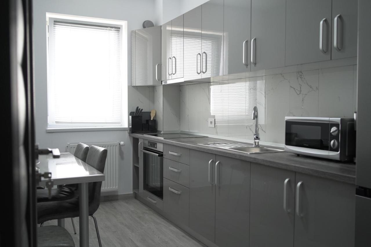 Peace House Apartment Oradea Luaran gambar